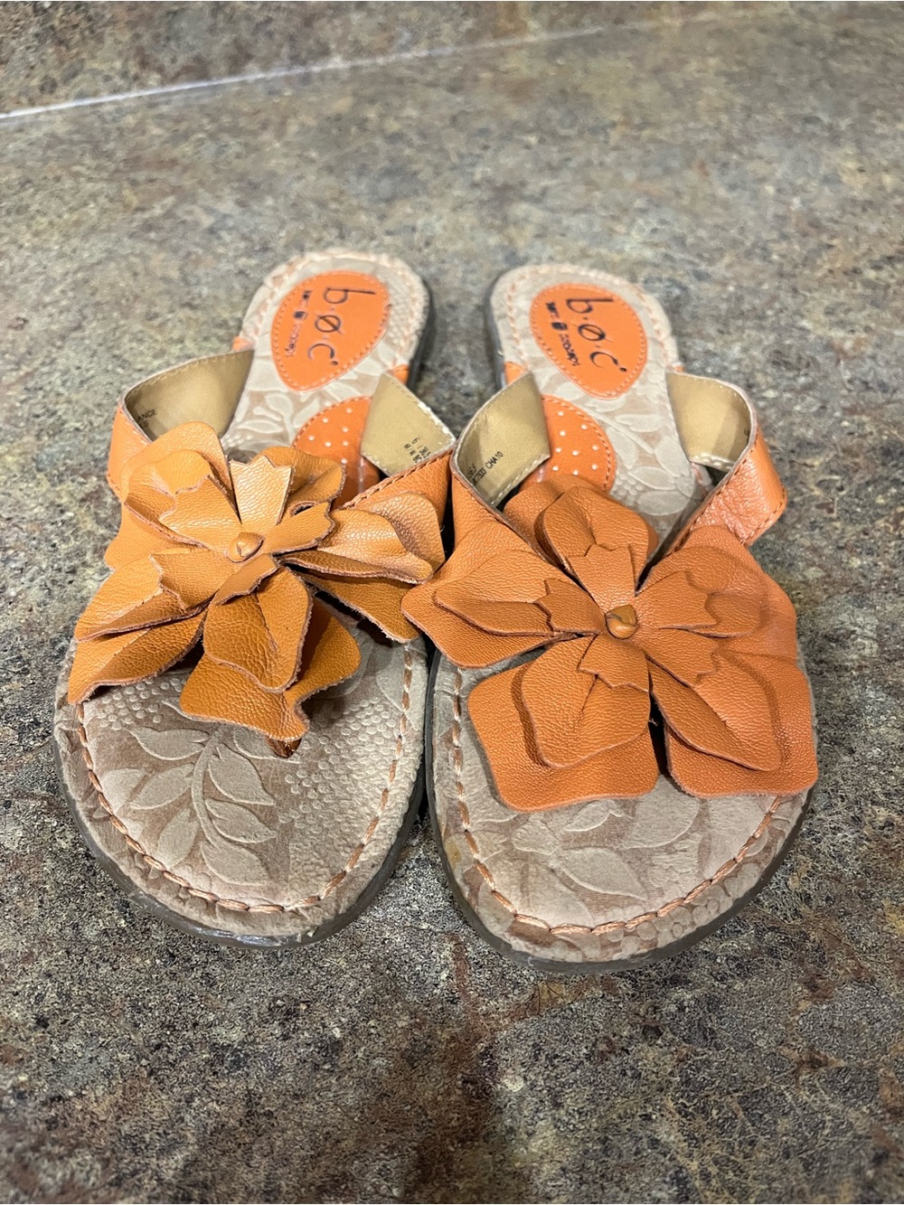 B.O.C. Born Concept Orange Floral Leather Sandals Women 6 BC1253 Walking Summer